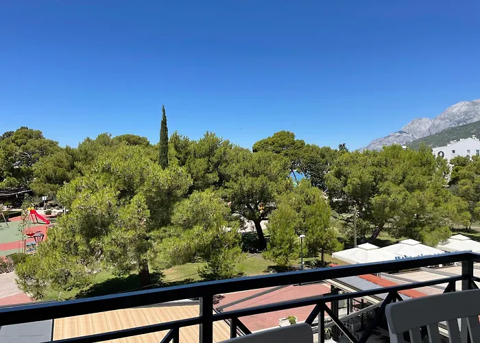 Sandra Apartments