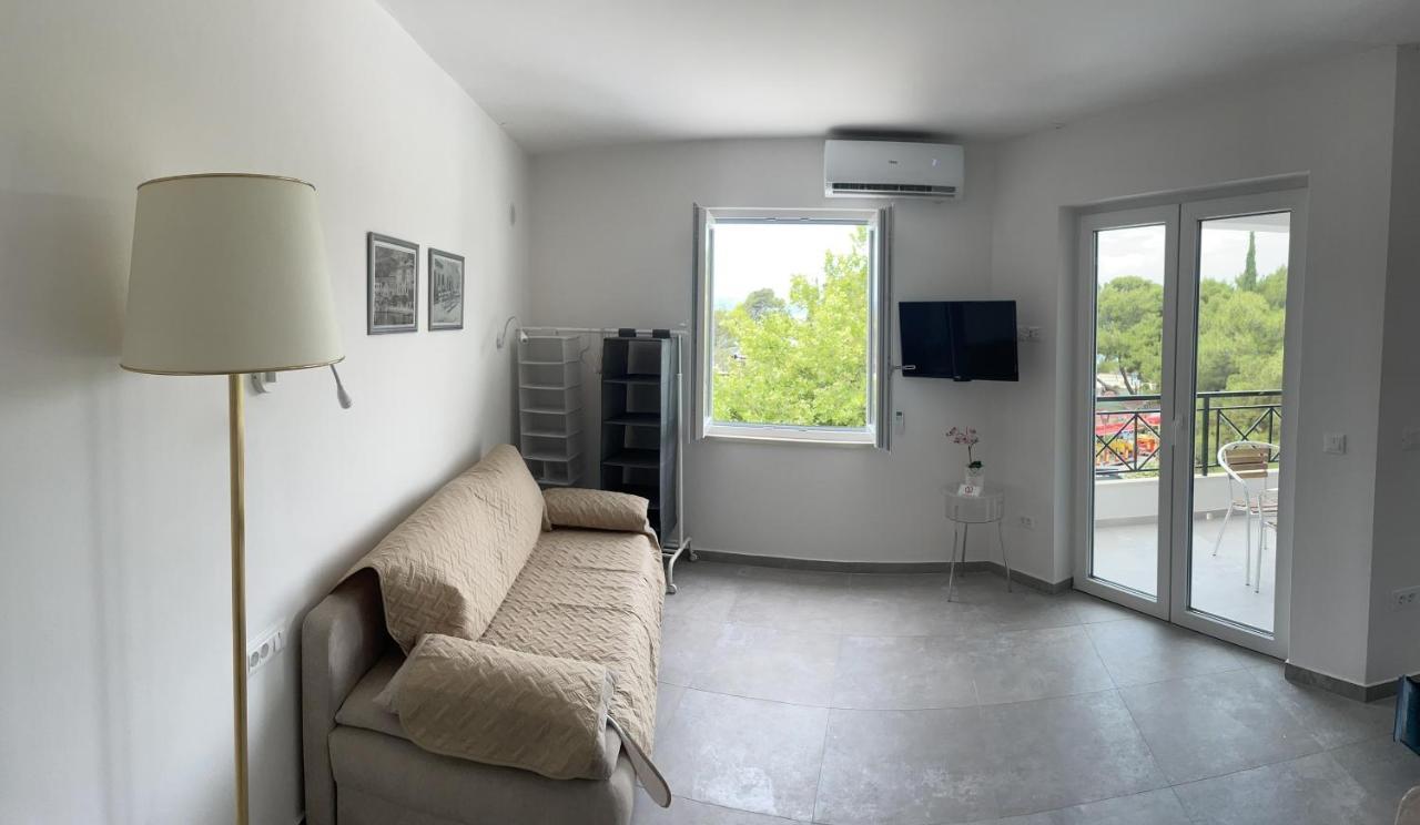 Sandra Apartment *